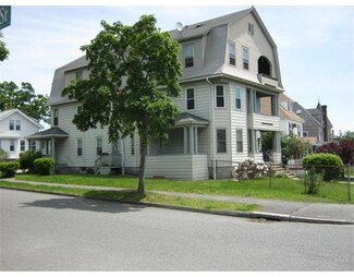 425 Chandler St, Worcester, MA 01602