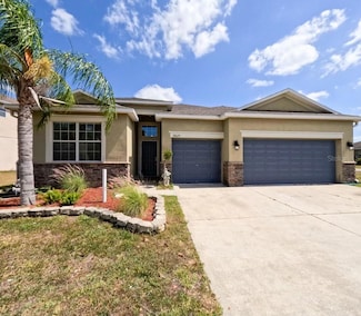 18677 Milton Keynes Ct, Land O Lakes, FL 34638