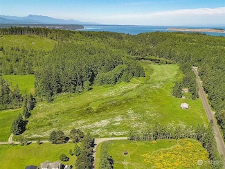 96 Shorts Ln, Port Townsend, WA 98368
