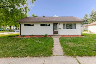 1413 E Marquette St, Appleton, WI 54911