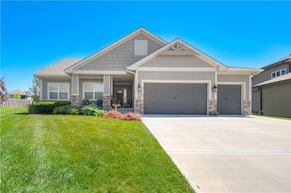 25383 W 144th Ct, Olathe, KS 66061