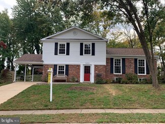 8409 Stone Gate Dr, Annandale, VA 22003