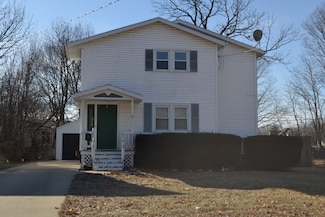 707 12th Ave, Sterling, IL 61081