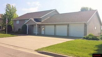 1205 4th Ave SE, Sleepy Eye, MN 56085