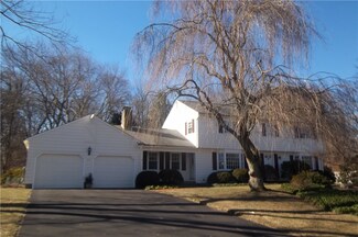55 Balsam Dr, East Greenwich, RI 02818