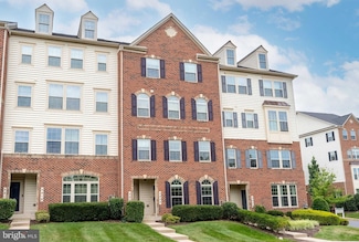 5822 Oakdale Village Rd, Ijamsville, MD 21754