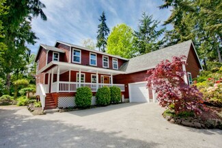 815 Eagle Cliff Rd NE, Bainbridge Island, WA 98110