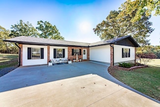 229 Richard St, Clinton, AR 72031