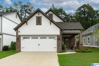 2779 Village Ln, Birmingham, AL 35211