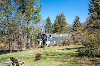 36 Byrds Hill Rd, Pawling, NY 12564