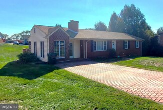 441 Azalea St, Culpeper, VA 22701