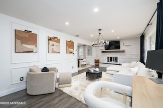 12 Collier Ln, Morganville, NJ 07751