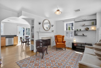 1 Avon Place, Charlestown, MA 02129
