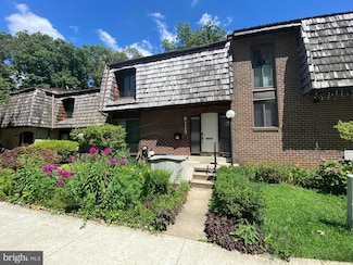 8113 Inverness Ridge Rd, Potomac, MD 20854