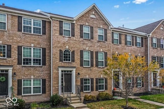 245 Coatsville Dr, Westfield, IN 46074