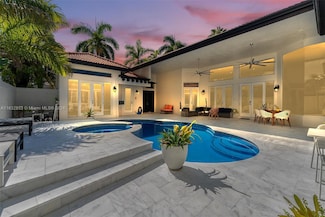 1021 SW 156th Ave, Pembroke Pines, FL 33027