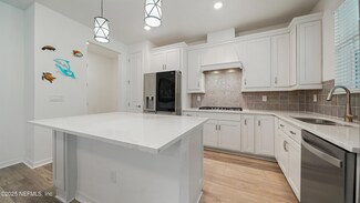 314 Red Barn Rd, Saint Augustine, FL 32092