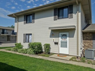 1111 Quanset Ct Unit 1731, Schaumburg, IL 60194