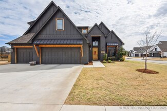 12817 S 7th St, Jenks, OK 74037