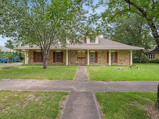 304 Broad St Unit Street, Deridder, LA 70634