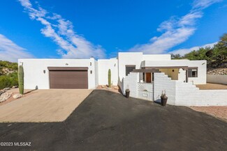 11646 E Saguaro Crest Place, Tucson, AZ 85747