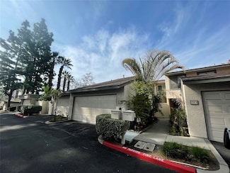 779 N Sequoia Ln, Azusa, CA 91702