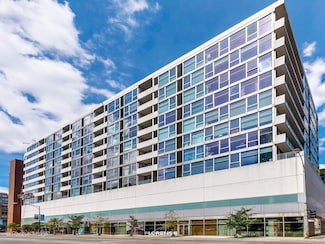 630 N Franklin St Unit 817, Chicago, IL 60654