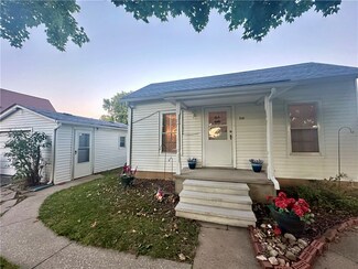 112 S Alexander St, Kenney, IL 61749