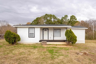 209 2nd Ave, Tuscumbia, AL 35674