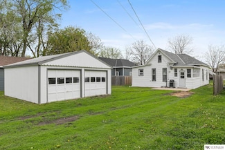 6633 Platte Ave, Lincoln, NE 68507