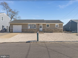 109 E Mullica Rd, Little Egg Harbor Township, NJ 08087