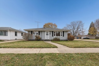 1727 24th St, Kenosha, WI 53140