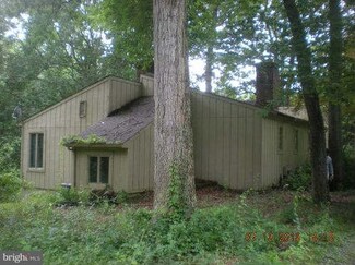 5914 Ocean Gateway, Trappe, MD 21673
