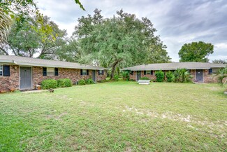 724 Greenwood St Unit A, B, C & D, Fort Walton Beach, FL 32547