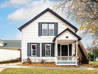 427 Liberty St, Aurora, IL 60505