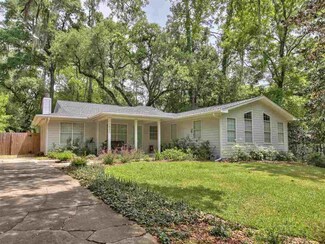 1521 Old Fort Dr, Tallahassee, FL 32301