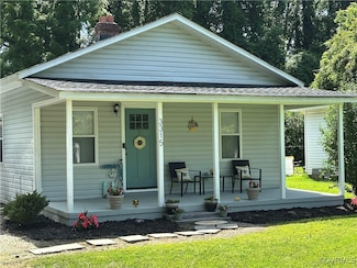 3315 Romancoke Ave, West Point, VA 23181
