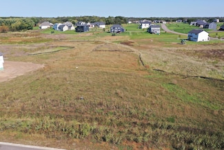 16622 Oneida St NW, Andover, MN 55304