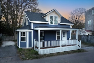 57 Callender Ave, Newport, RI 02840