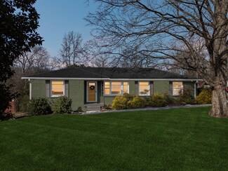 2413 Cooper Ln, Nashville, TN 37216