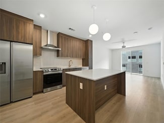 1701 Simond Ave Unit 302, Austin, TX 78723