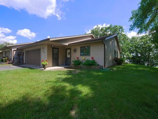 613 Edgewater Dr, Alexandria, MN 56308