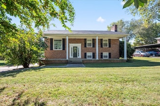 209 Hampton Rd, Columbia, TN 38401