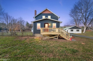 8846 Stone Rd, Clay, MI 48001