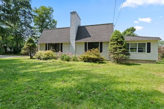 179 South Rd, Farmington, CT 06032