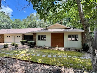 19 Emanuel Dr, Hot Springs Village, AR 71909