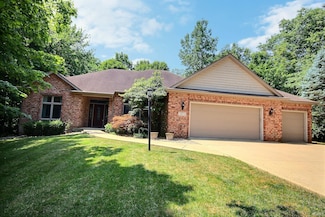 10021 Lanewood Ct, Fort Wayne, IN 46804