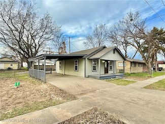 405 N Mckenna St, Poteau, OK 74953