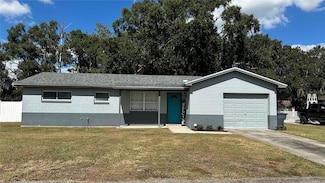 5075 Misty Lake Dr, Mulberry, FL 33860