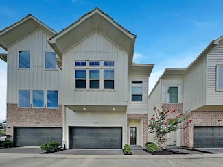 6379 Paddington Bend Dr, Houston, TX 77008